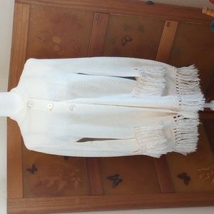 VTG 60’s/70’s White Fringe Cape